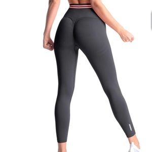 Doyoueven Scrunch Seamless leggings